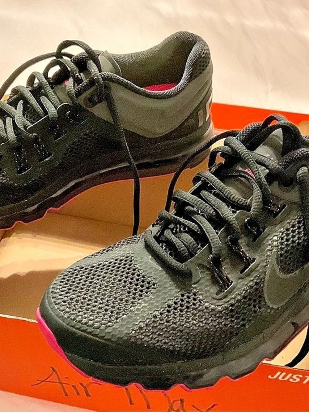 Nike Air Max+ 2013 LE Women's Athletic Shoes US 9.5 Black & Pink